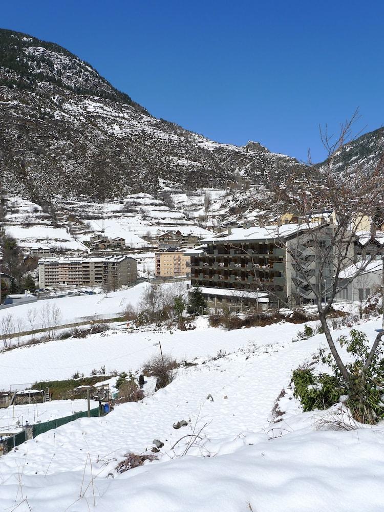 Hotel Coray By Pierre & Vacances Encamp Luaran gambar